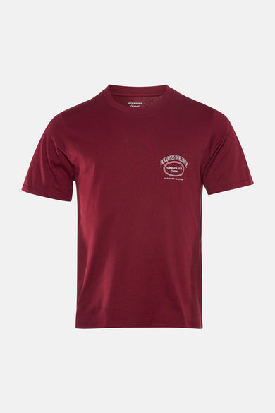 T-shirt rouge à manches courtes de ORIGINALS BY JACK & JONES, avec un petit logo blanc imprimé sur la poitrine.