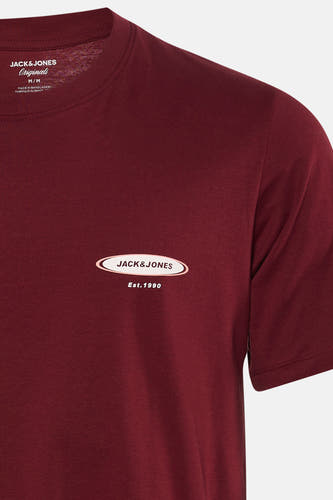 T-shirt rouge à manches courtes de ORIGINALS BY JACK & JONES, avec petit logo sur la poitrine.