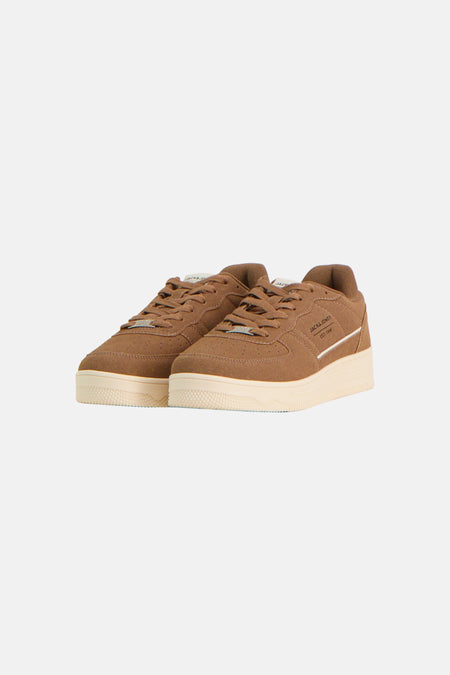 Sneakers - bruin