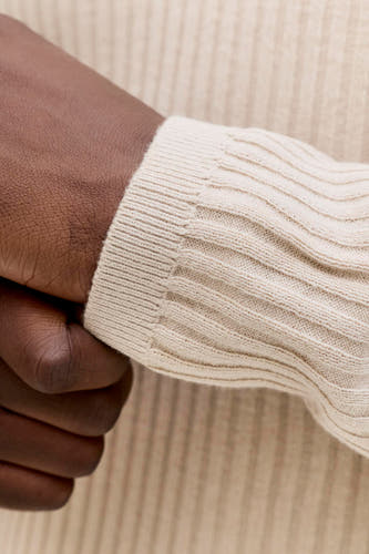 Beige trui met ronde hals van PREMIUM by JACK & JONES, met geribbelde mouw en manchet.