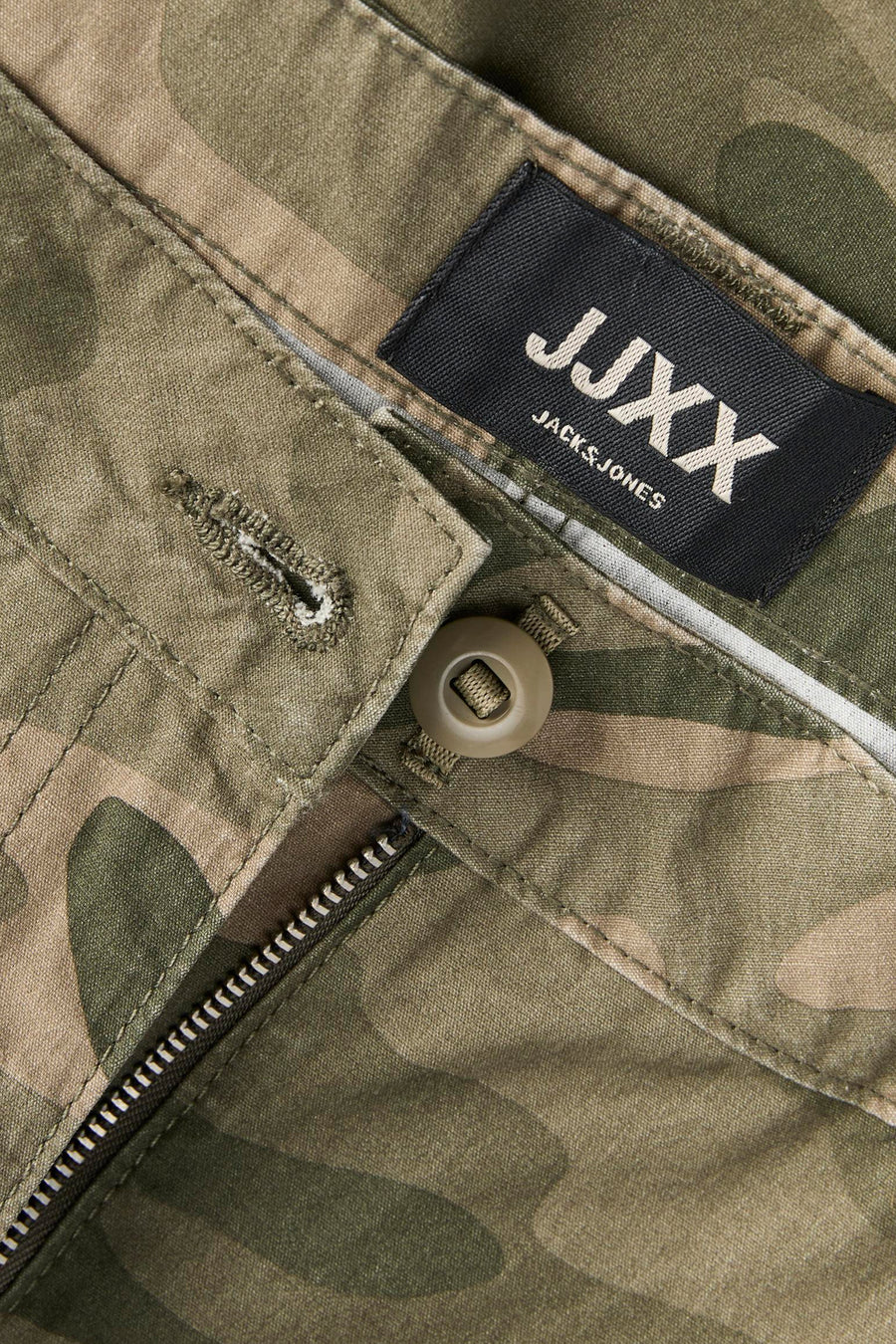 Cargo short - Covert Green