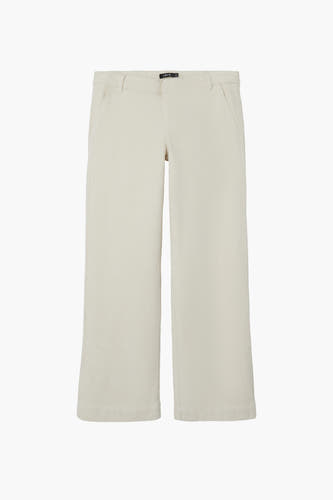 Grijze corduroy broek van LMTD, met wijde pijpen en zakken aan de voorkant.