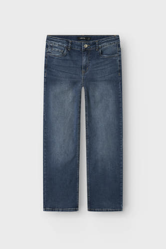 Donkerblauwe denim wide jeans van LMTD, met klassieke zakken en subtiele wassingen.