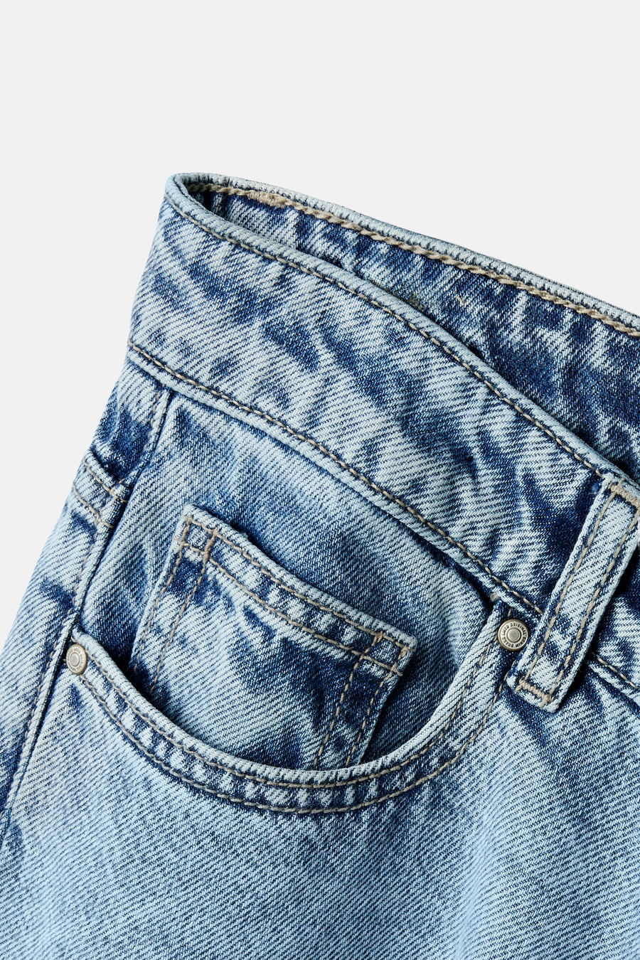 BETT - light blue denim - LMTD