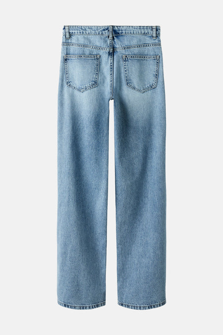 BETT - light blue denim