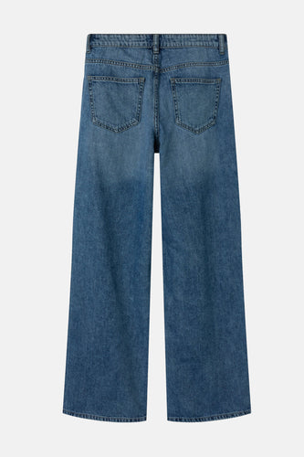 BETT - mid blue denim - LMTD