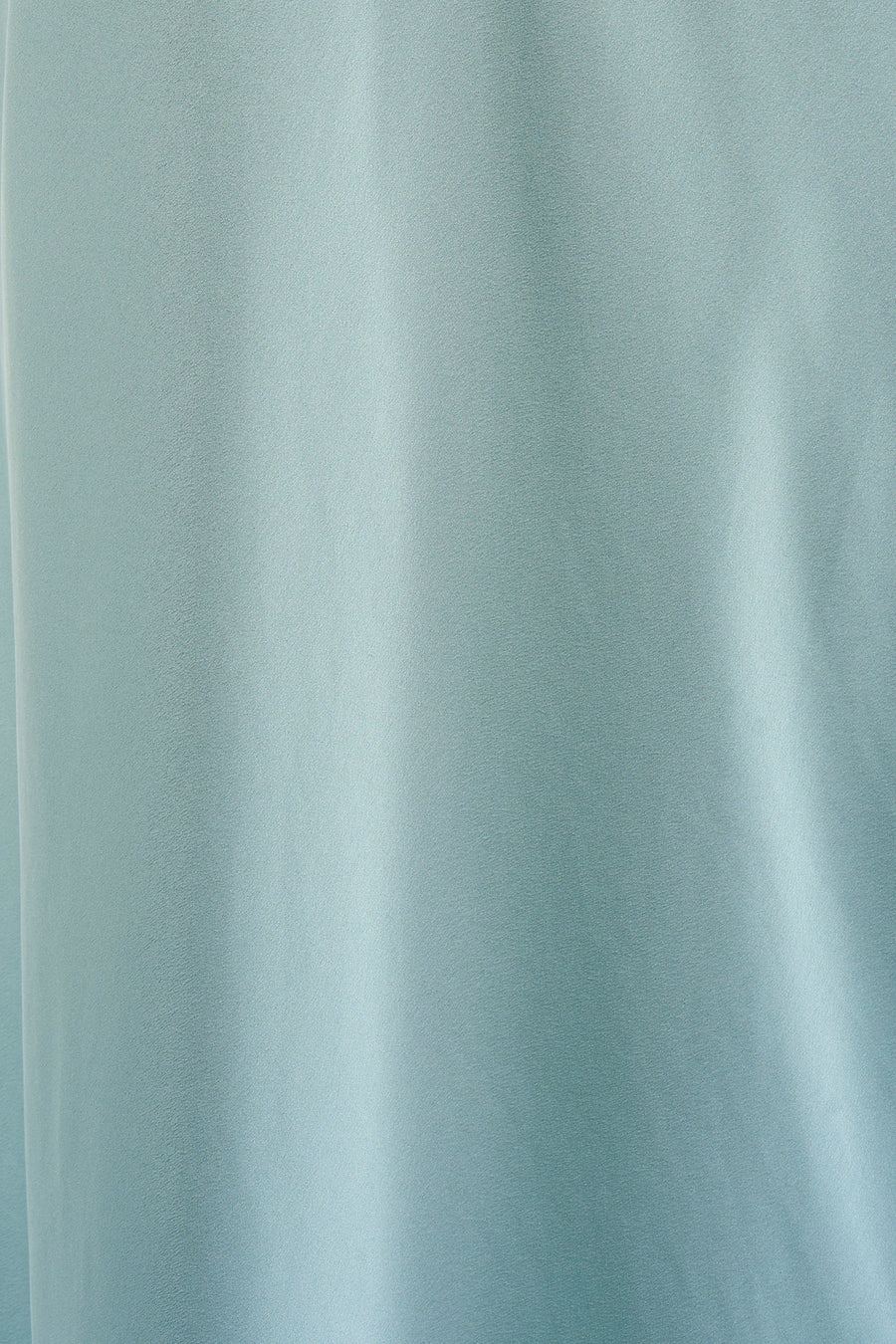 Blauwe rok van VILA® met fijne textuur en zachte plooien.
