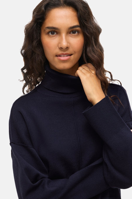 Pull met rolkraag - blauw