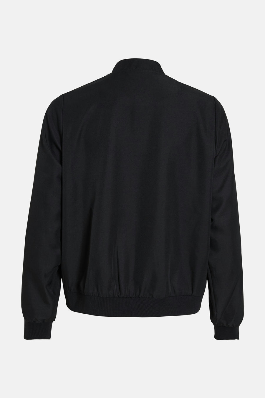 Manteau court noir de VILA, vu de derrière, avec un design simple et des bords élastiques.