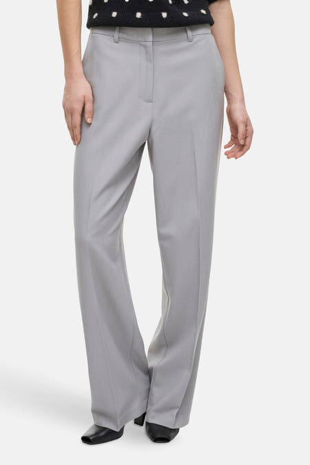 Grijze broek van VILA®, met wijde pijpen en een effen kleur.