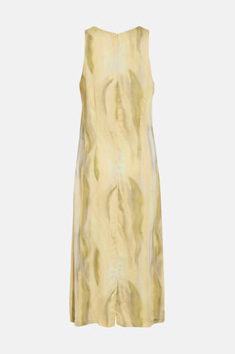 Chemise à manches longues sans col de VILA®, avec un motif abstrait et flou.