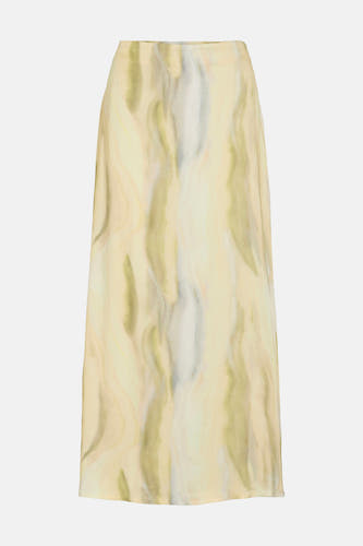 Geel lange rok van VILA®, met een abstract, golvend patroon in neutrale kleuren.