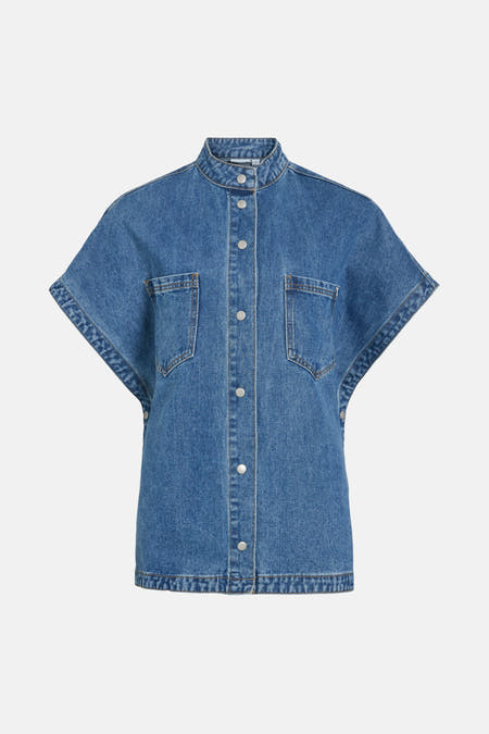 T-shirt en jeans en denim bleu moyen de VILA®, avec des manches courtes et un col.