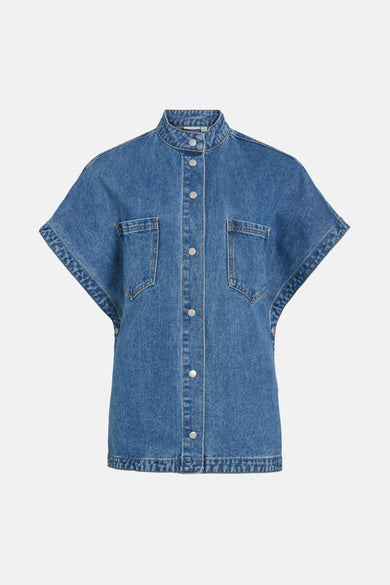 Jeanshemd in medium blauw denim van VILA, met korte mouwen en zilverkleurige knoopsluiting.