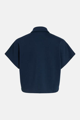 Blauwe sweater van VILA, gezien van achteren met korte mouwen en een kraag.