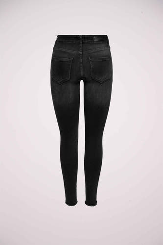 Zwarte skinny jeans van ONLY, met een hoge taille en gerafelde zoom aan de achterkant.