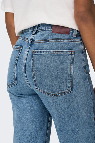 Straight jeans - mid blue denim