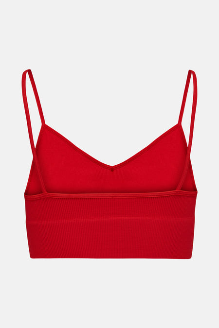 Gaine rouge ONLY, avec des bandes de spaghetti et une texture rayée, vue depuis l'arrière.