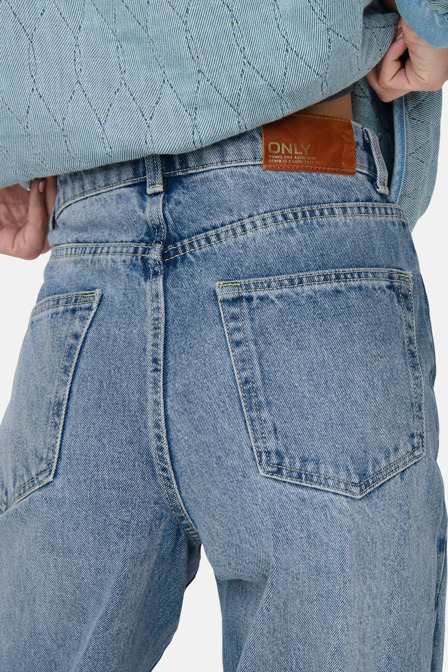 Wide jeans - light blue denim