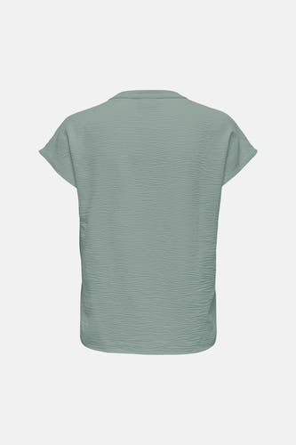 Chemisier vert à manches courtes de JDY, avec une texture subtile et une coupe décontractée, vu de dos.