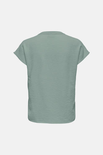 Groene blouse met korte mouwen van JDY met kreukeltextuur, getoond vanaf de achterkant.