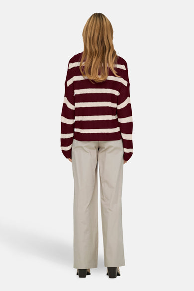 Pull met ronde hals - rood