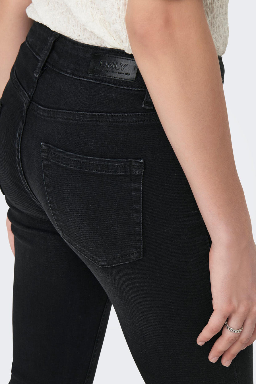 BLUSH FLARE - Black denim - ONLY®