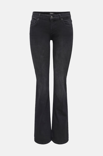 Zwarte flared jeans van ONLY, met een donkere wassing en klassieke zakken.
