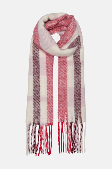 Chapeau d'hiver rose ONLY, avec un motif rayé en rose, blanc et bordeaux, et des franges.