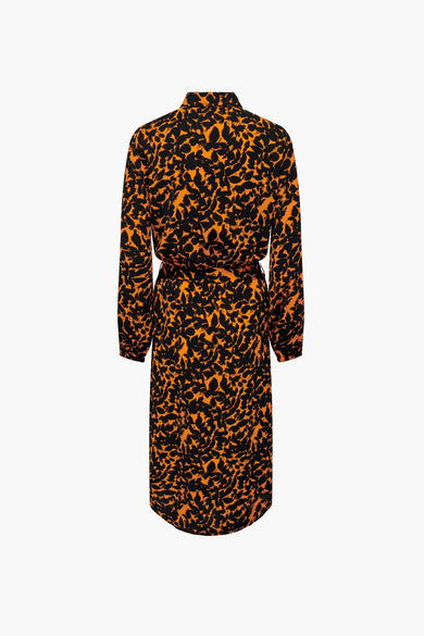 Robe orange à manches longues avec motif de feuilles noires de JDY, dos avec ceinture et col montant