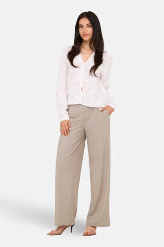 Pantalon beige de JDY, avec jambes larges et taille élastique.