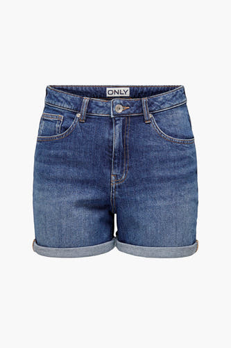 Blauwe denim short van ONLY met opgerolde pijpen en steekzakken.