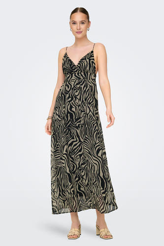 Mouwenloze jurk in bruin van ONLY, met een zebraprint en dunne schouderbandjes.

