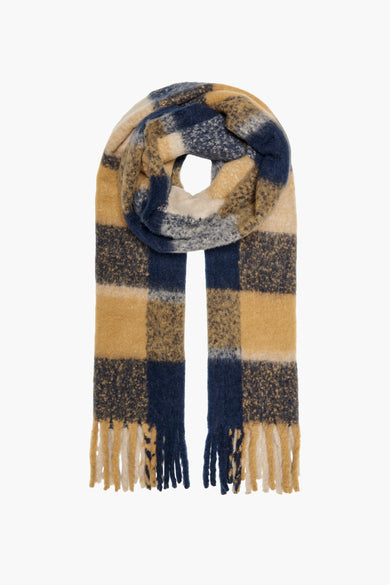 Bruine wintersjaal van ONLY, met blokpatroon en franjes.