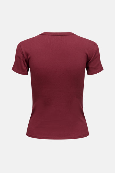 Bordeaux T-shirt met korte mouwen van ONLY®, met ribstof textuur, achterkant zichtbaar.