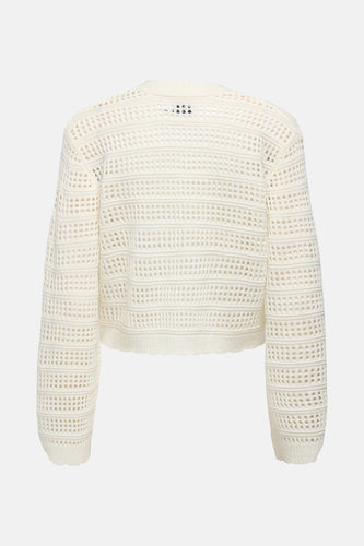 Gebroken witte, opengebreide trui met lange mouwen.