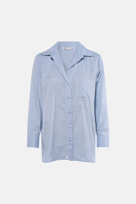 Blauw overhemd met lange mouwen van ONLY, met knoopsluiting en een borstzak.