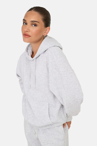 Pull gris avec capuche ONLY®, à longues manches et une poche kangourou devant.
