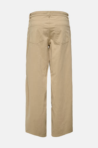 Beige broek van ONLY, met achterzakken en een losse pasvorm.

