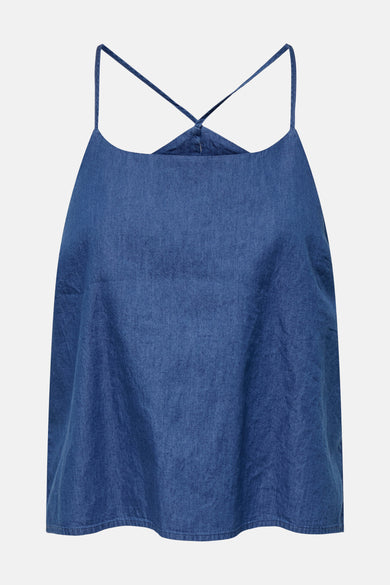 Mouwloze blouse van mid blue denim van ONLY, met gekruiste bandjes op de rug.
