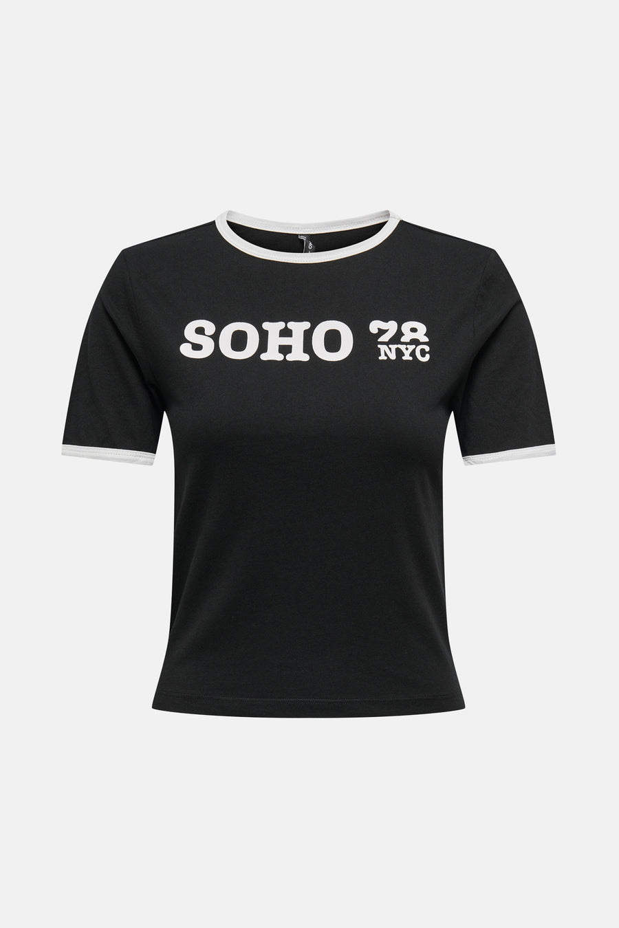 T-shirt noir à manches courtes de ONLY, avec des rayures blanches et un imprimé SOHO NYC.