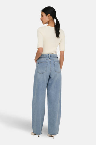 Lichtblauwe rechte jeans van ONLY, met steekzakken en hoge taille.