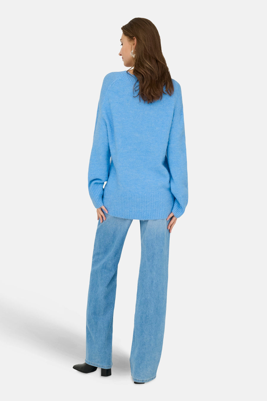 Pull met V-hals - blauw - JDY