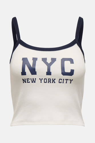 Witte top van ONLY met marineblauwe accenten en 'NYC New York City' print.
