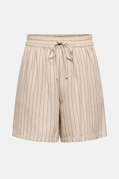 Beige short van JDY met verticale strepen en een striksluiting.
