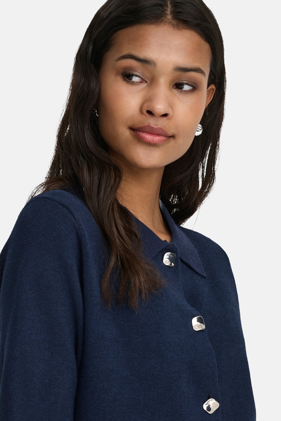 Blauw gilet van JDY, met lange mouwen en zilverkleurige knopen.