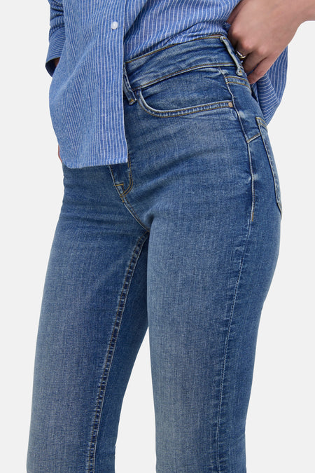 FINA - mid blue denim