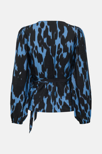 Blauw blouse met lange mouwen van JDY, met een abstract zwart patroon en een strikceintuur.