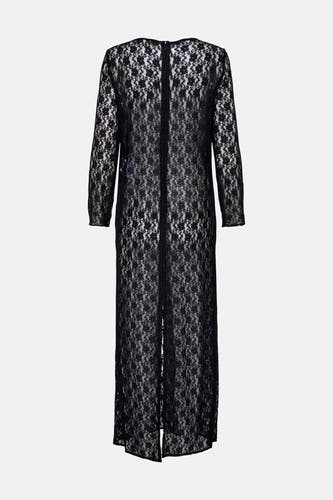 Robe noire à longues manches de ONLY, avec un délicat motif floral en dentelle.