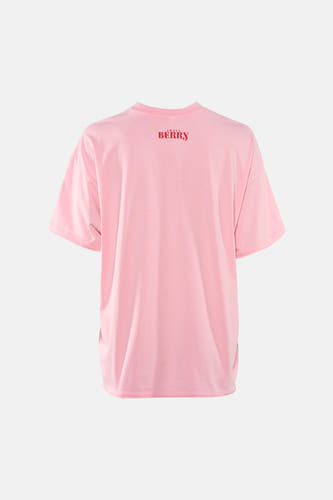 Roze T-shirt met korte mouwen van ONLY, met 'Sweet Berry' op de achterkant, losse pasvorm.